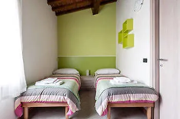 Bed and Breakfast Bianchi 64 Πίζα