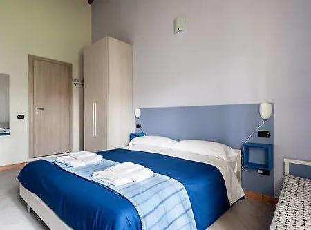 Bianchi 64 Bed and breakfast 4*