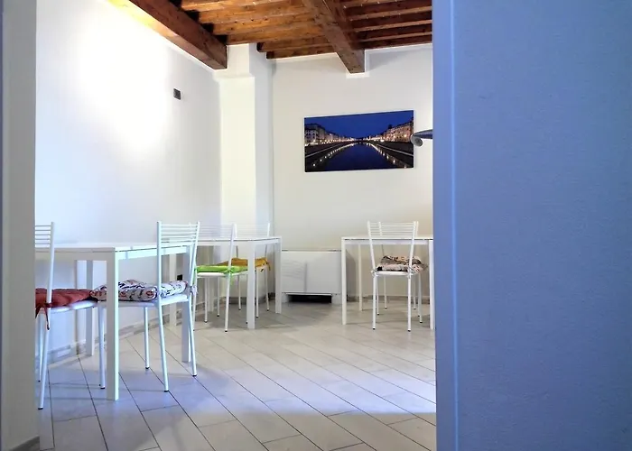 Bianchi 64 Oda ve Kahvaltı 4*