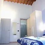 Bianchi 64 Bed & Breakfast 4*
