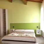 Bianchi 64 Bed & Breakfast