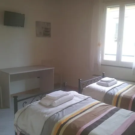 Bianchi 64 Oda ve Kahvaltı 4*