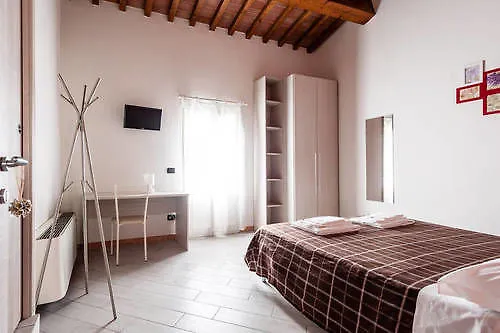 Bianchi 64 Bed & Breakfast 4*